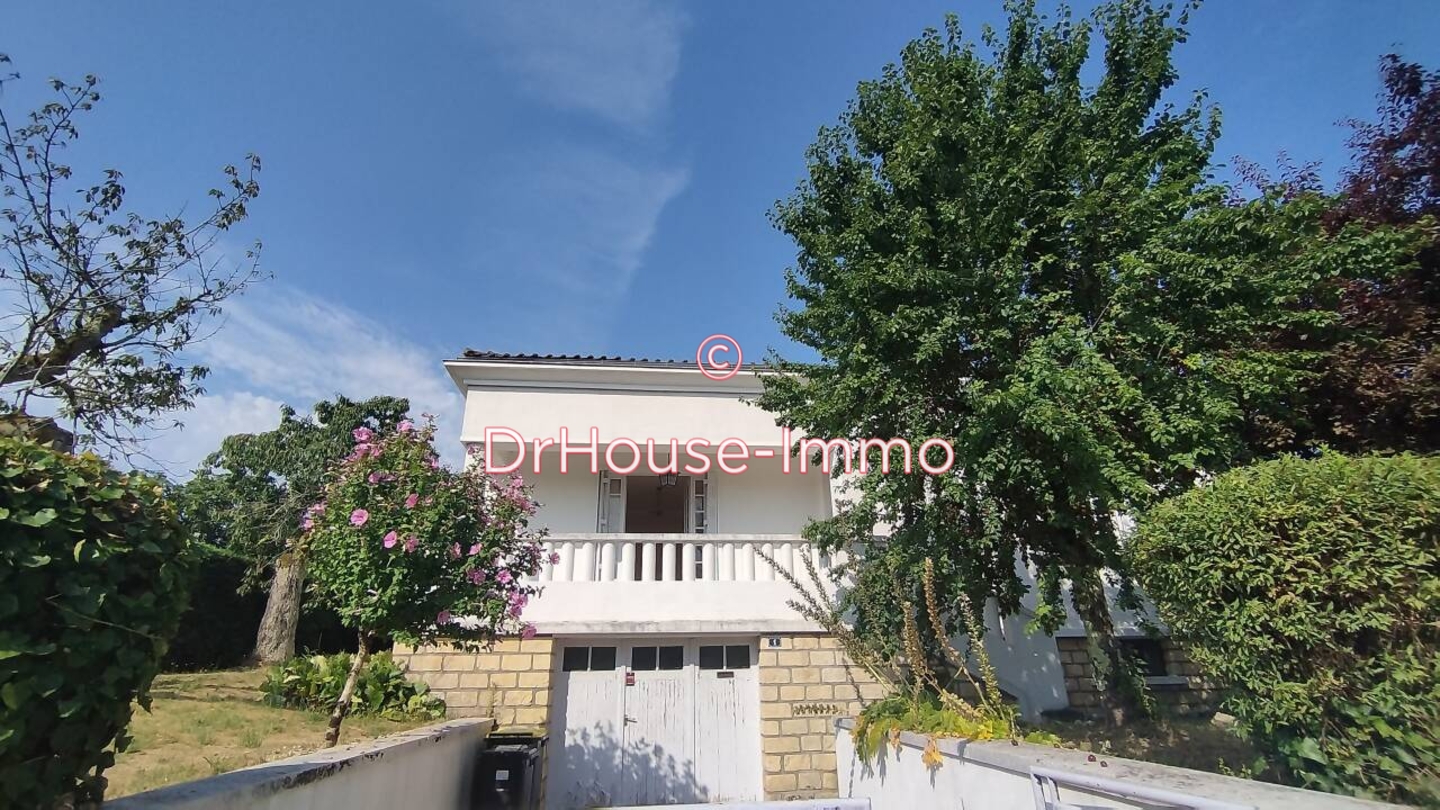 Maison 5 pièces de 109 m² - Bergerac (24100)