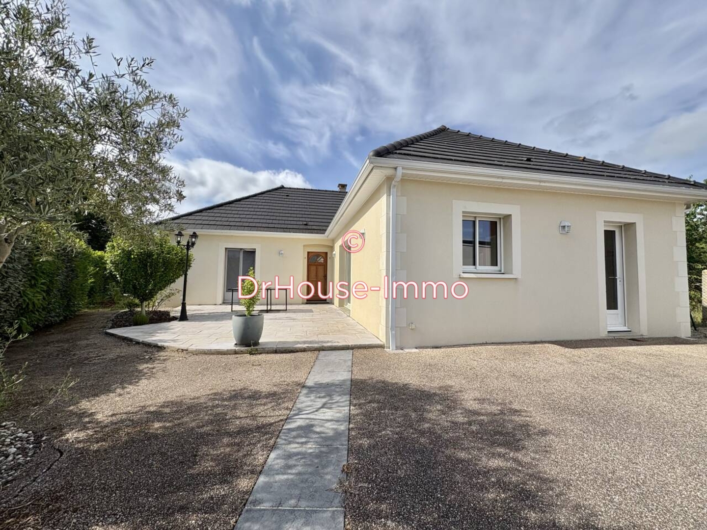 Maison 6 pièces de 130 m² - Le Poinçonnet (36330)