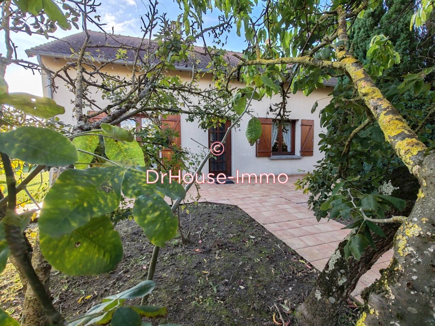 Maison 3 pièces de 94 m² - Les Ormes (86220)