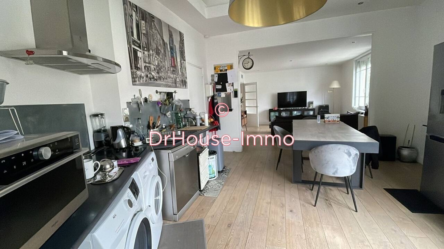 Appartement 4 pièces de 111 m² - Bagnolet (93170)