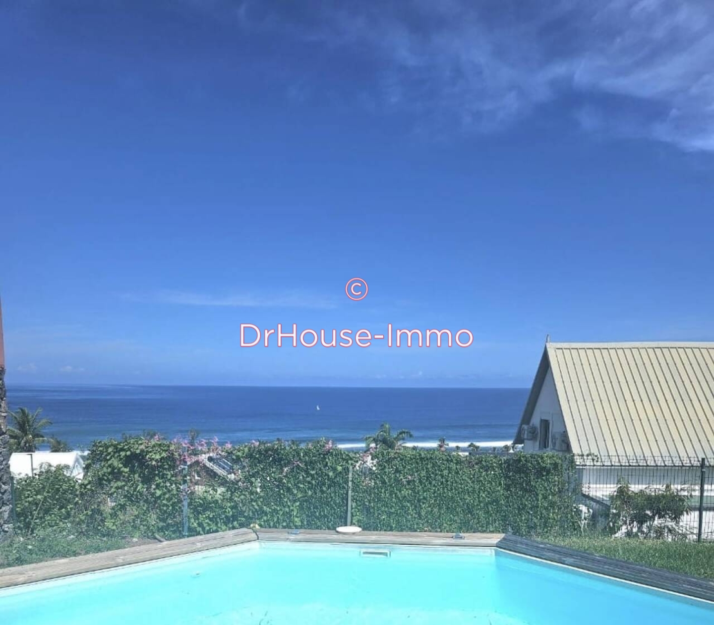 Maison 7 pièces de 170 m² - Saint gilles les bains (97434)