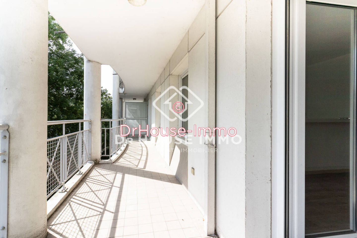 Appartement 2 pièces de 48 m² - Lille (59000)