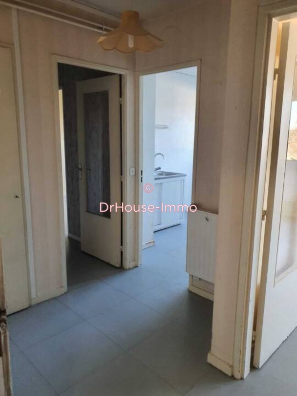 Appartement 2 pièces de 58 m² - Le Puy-en-Velay (43000)