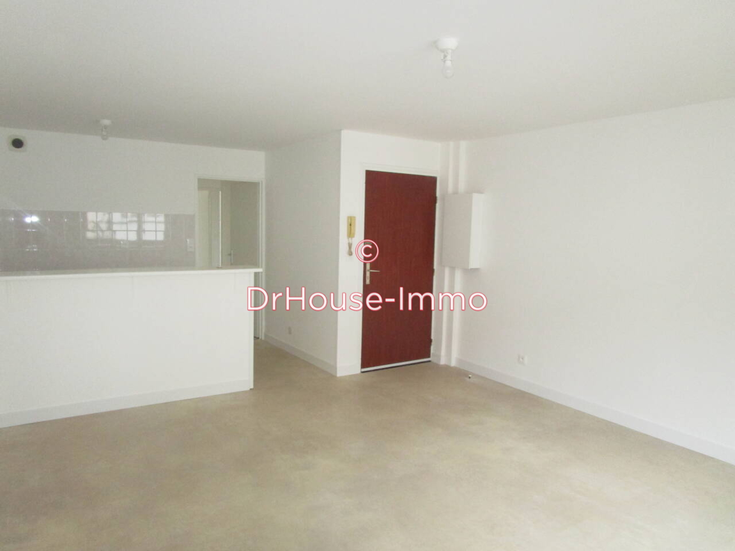 Appartement 3 pièces de 55 m² - Calais (62100)