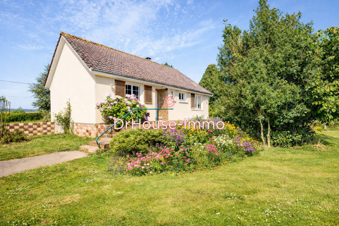 Maison 4 pièces de 85 m² - Saint-Pierre-des-Fleurs (27370)