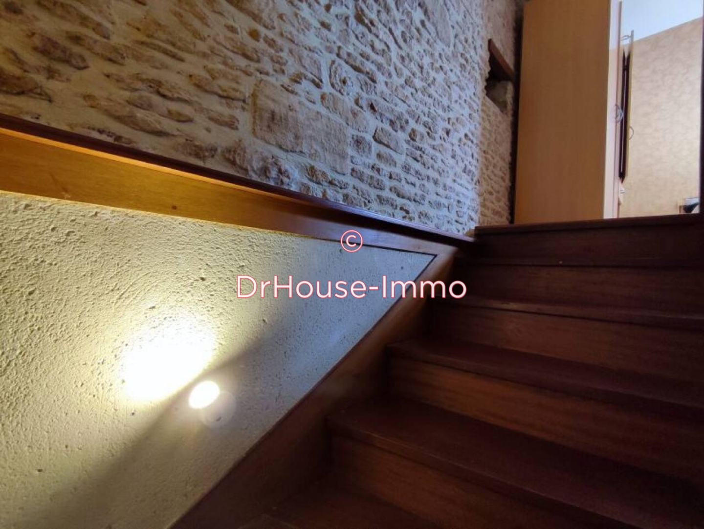 Maison 5 pièces de 74 m² - Basly (14610)