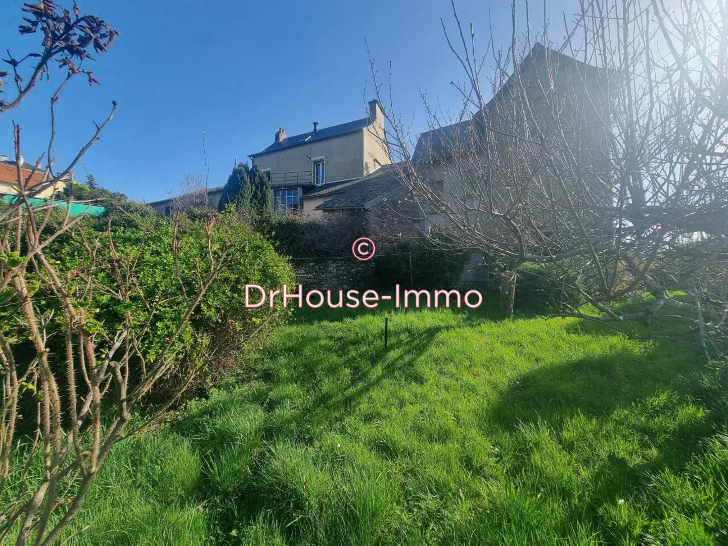 Maison 6 pièces de 100 m² - Le Monastère (12000)