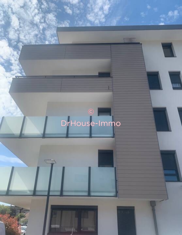 Appartement 4 pièces de 92 m² - Saint-Pierre-en-Faucigny (74800)