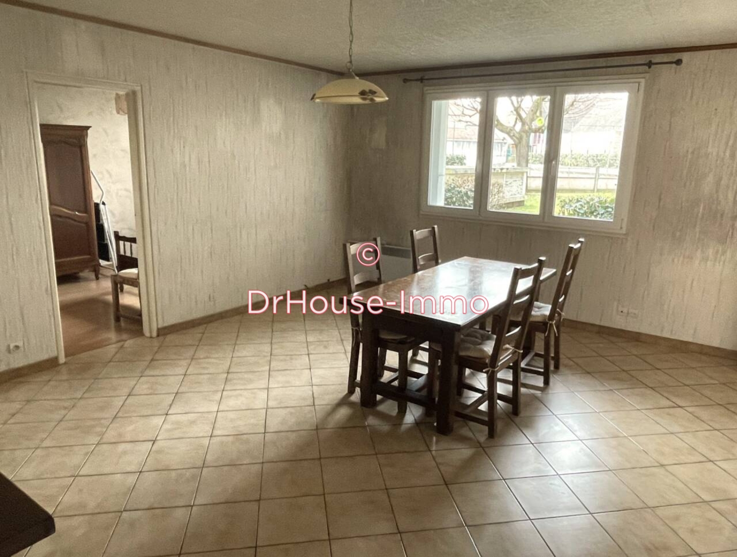 Appartement 2 pièces de 45 m² - Limay (78520)