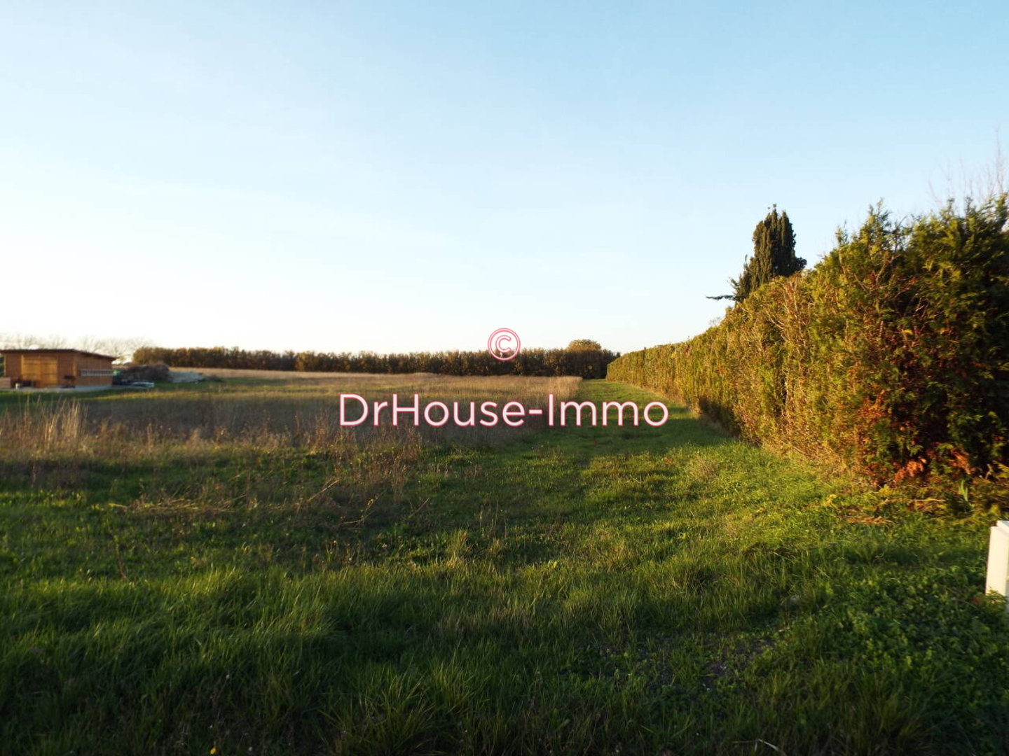 Terrain de 1 974 m² - Cognac (16100)