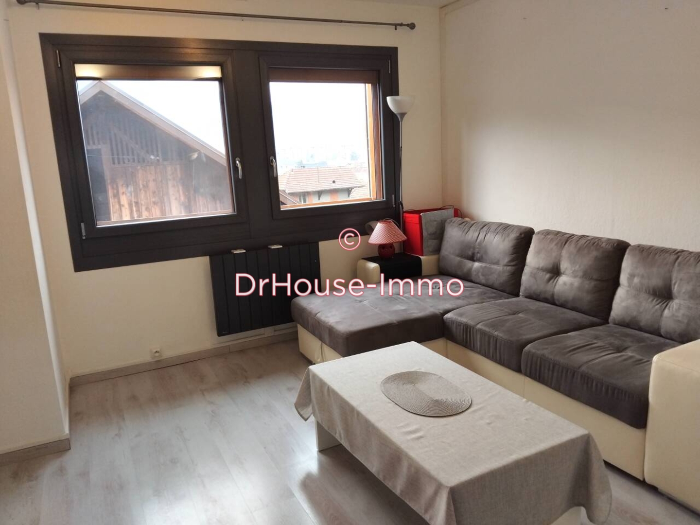 Appartement 3 pièces de 46 m² - Cluses (74300)