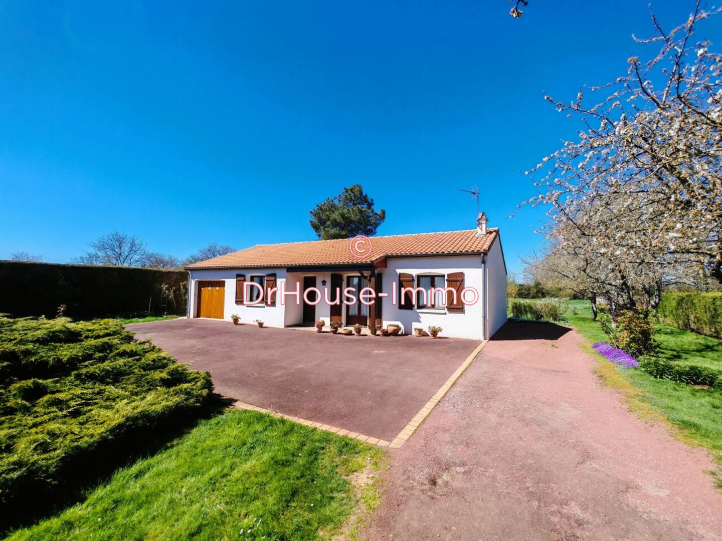 Maison 4 pièces de 92 m² - Pamproux (79800)