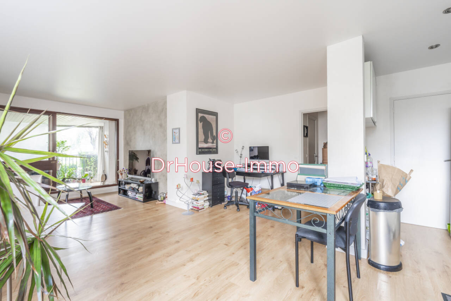 Appartement 2 pièces de 63 m² - Le Chesnay (78150)