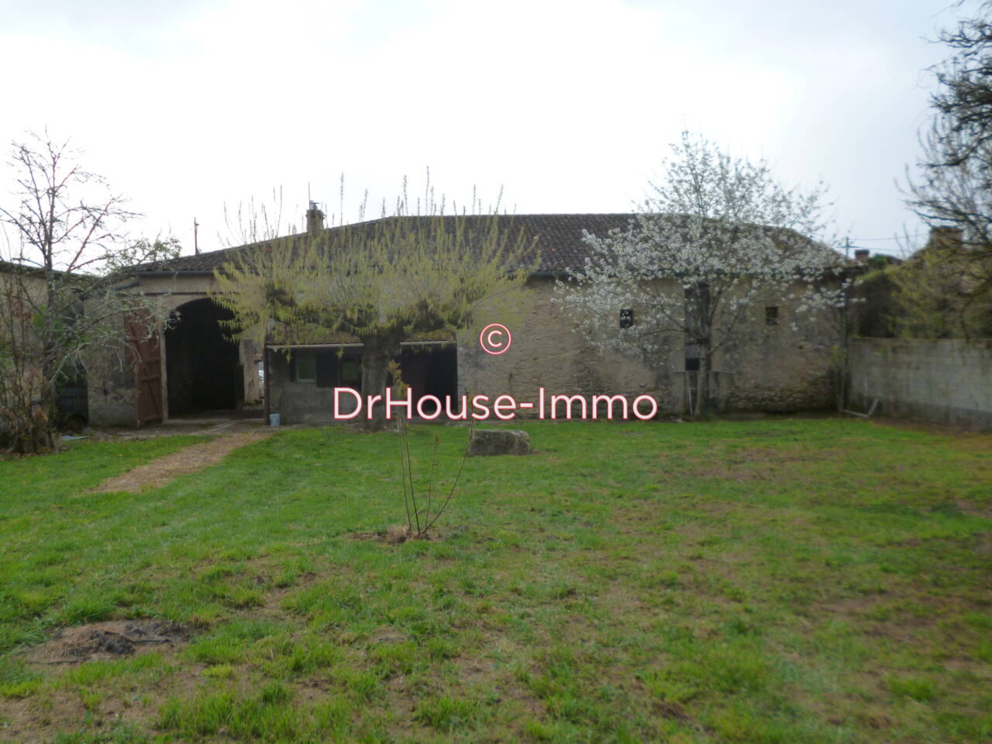 Maison 4 pièces de 102 m² - La Réole (33190)