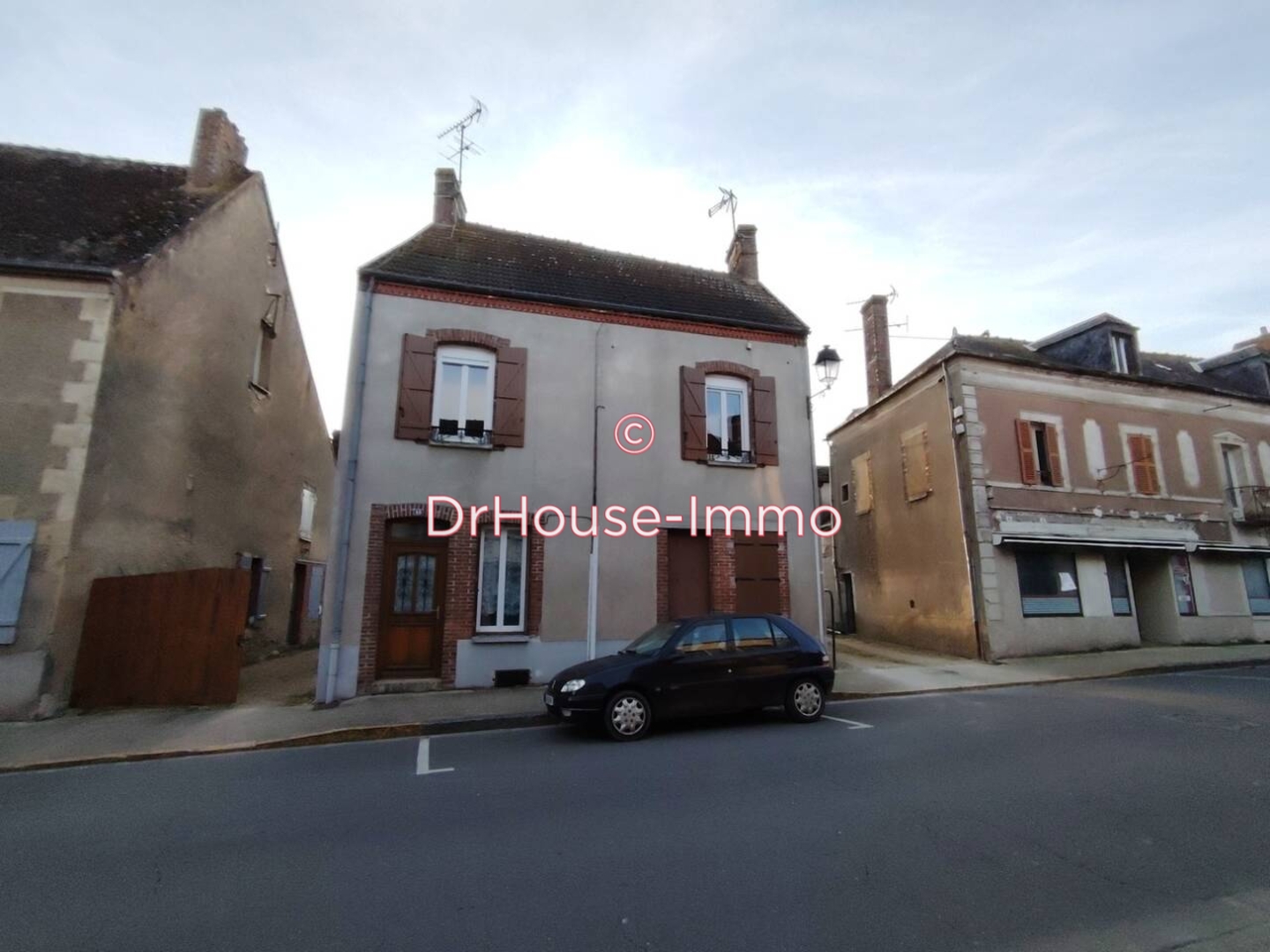 Appartement 4 pièces de 108 m² - Montcresson (45700)