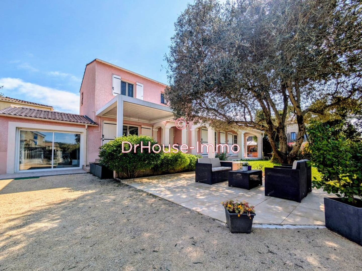 Maison 4 pièces de 103 m² - Alès (30100)