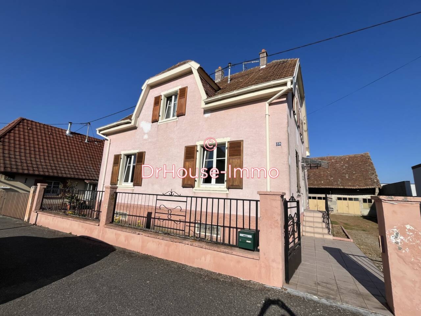 Maison 6 pièces de 150 m² - Munchhouse (68740)