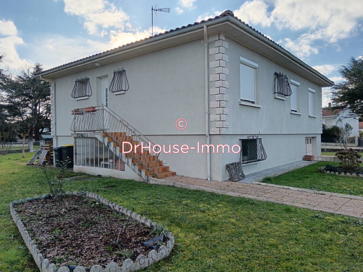 Maison 5 pièces de 99 m² - Tonneins (47400)