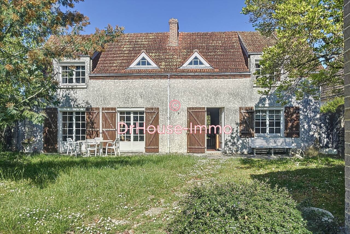 Maison 4 pièces de 137 m² - Olivet (45160)