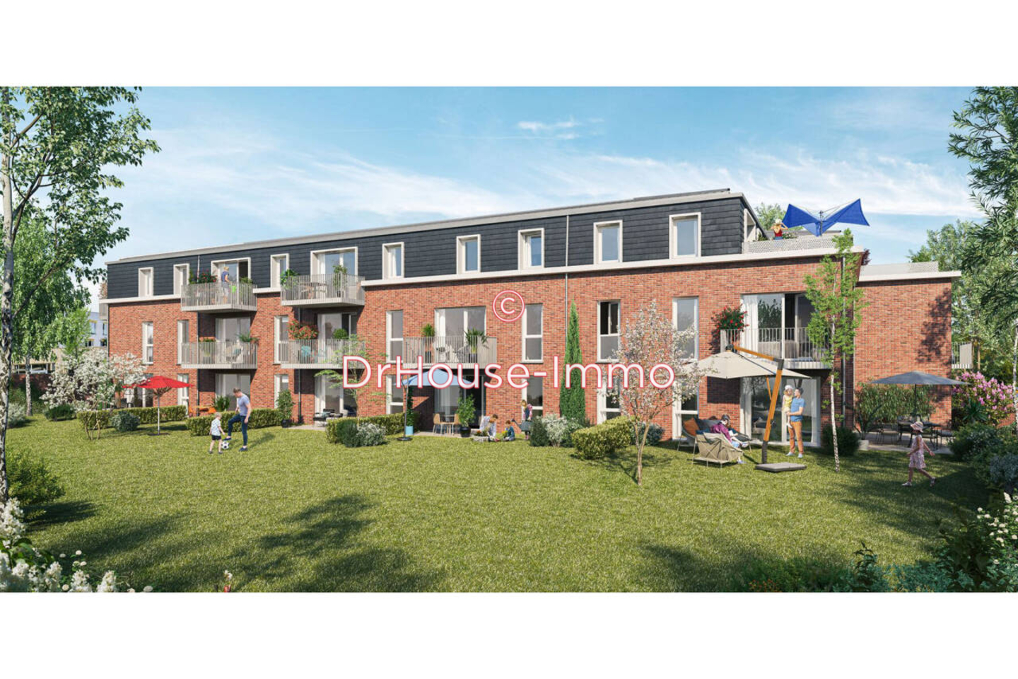 Appartement 4 pièces de 82 m² - Hem (59510)