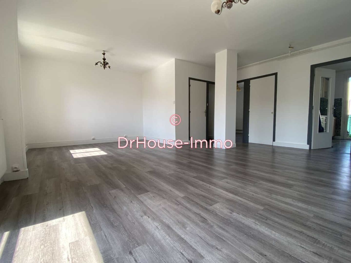 Appartement 3 pièces de 57 m² - Bourg-lès-Valence (26500)