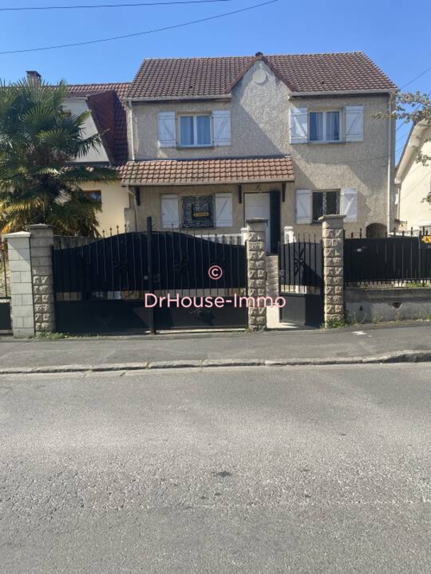 Maison 6 pièces de 133 m² - Bondy (93140)