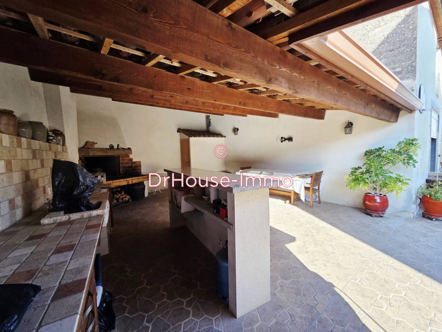 Maison 5 pièces de 227 m² - Quarante (34310)