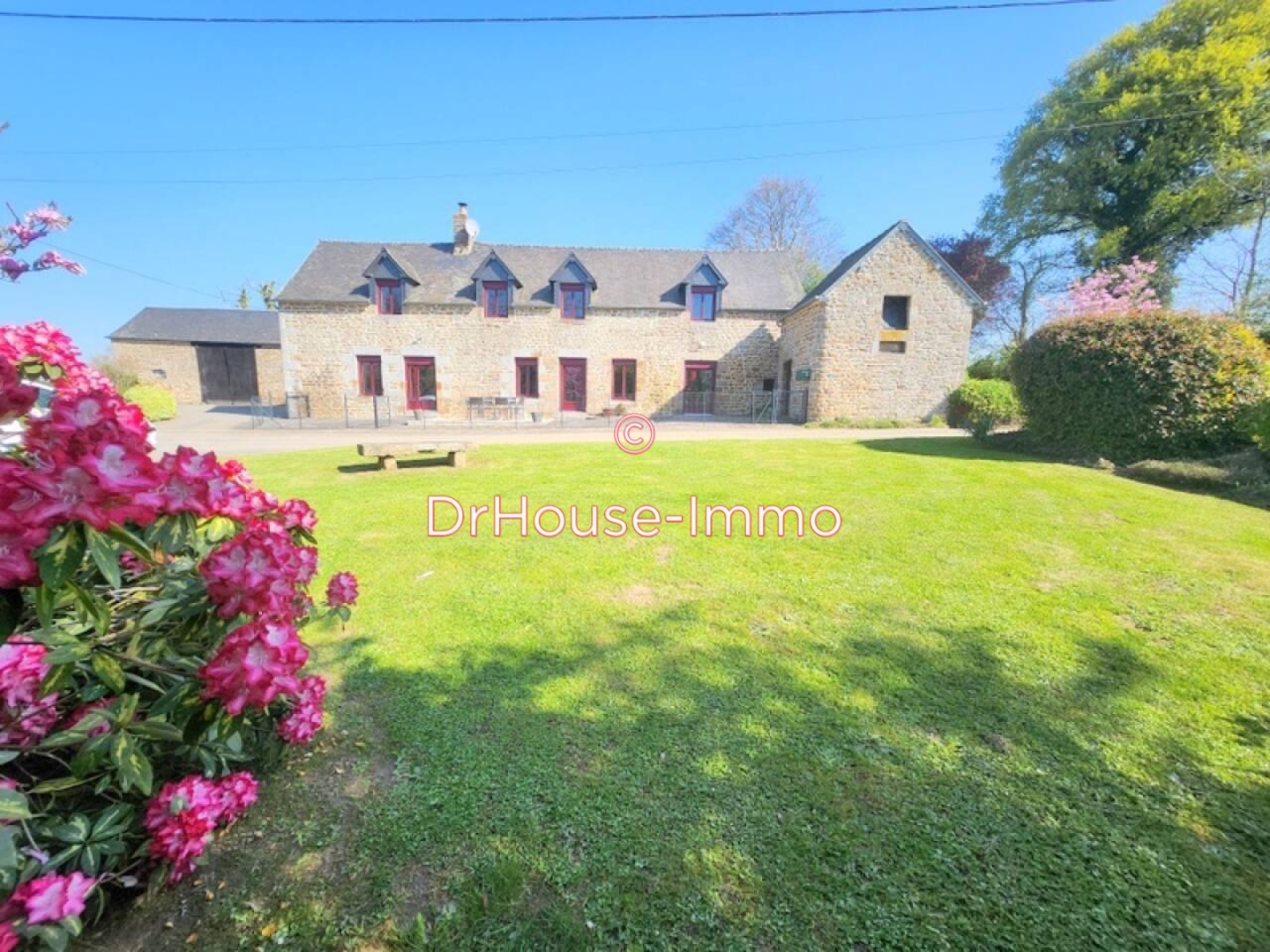 Maison 7 pièces de 194 m² - Saint-Georges-de-Reintembault (35420)