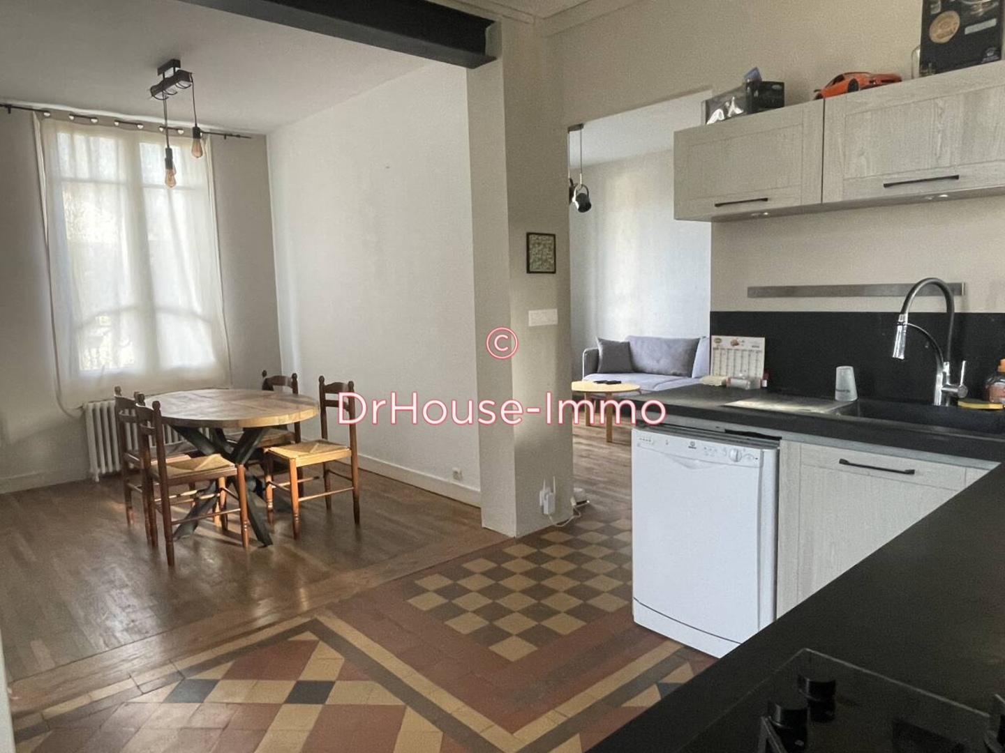 Maison 5 pièces de 90 m² - Châtellerault (86100)