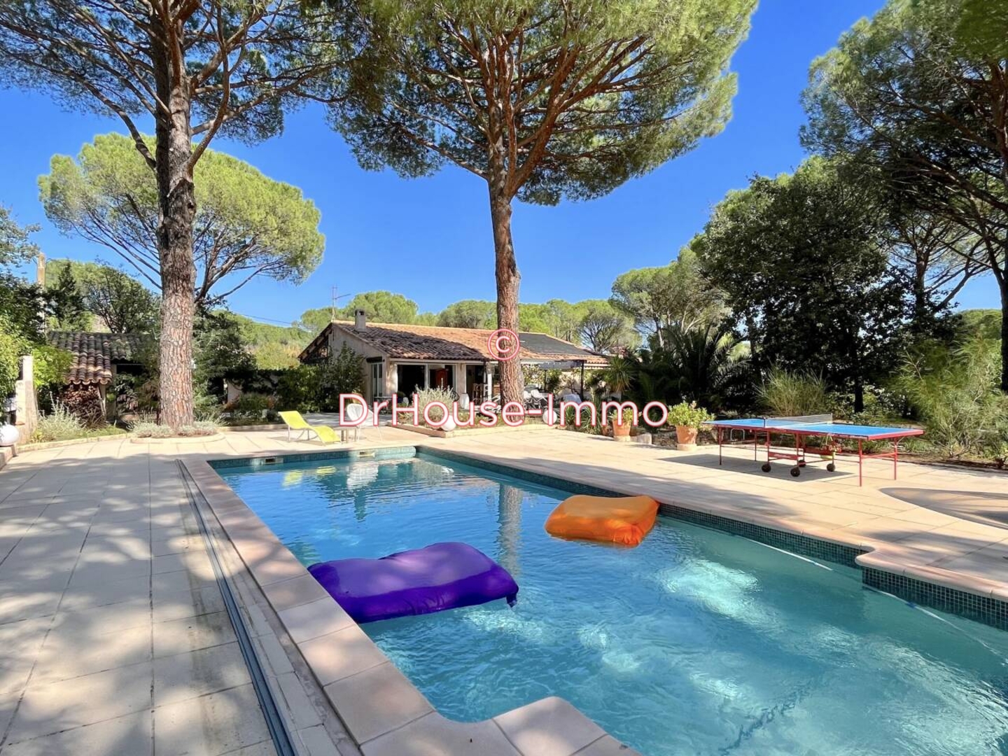 Maison 6 pièces de 144 m² - Vidauban (83550)