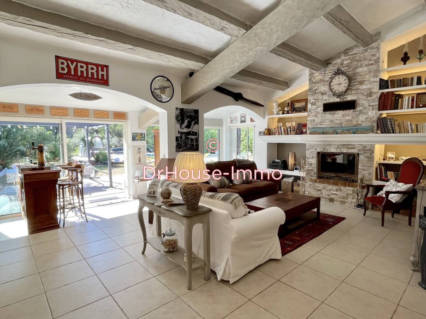 Maison 6 pièces de 144 m² - Vidauban (83550)