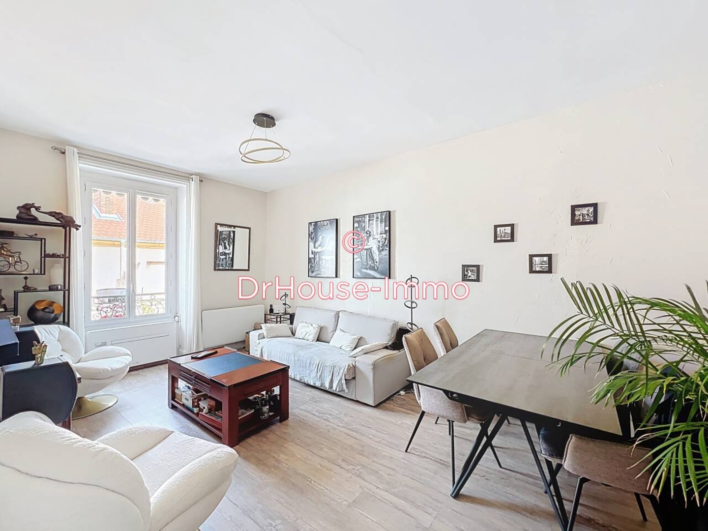 Appartement 4 pièces de 80 m² - Lyon (69003)