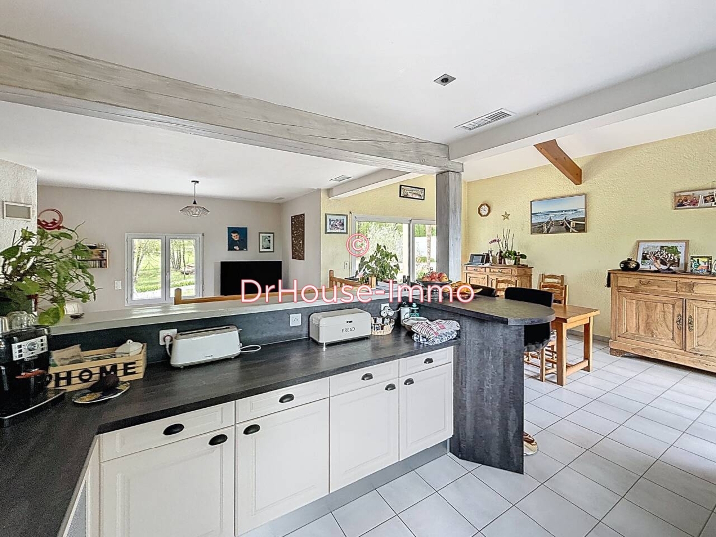 Maison 4 pièces de 118 m² - Jauldes (16560)
