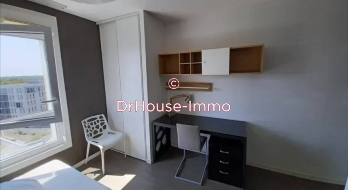 Appartement 1 pièce de 21 m² - Saint-Herblain (44800)