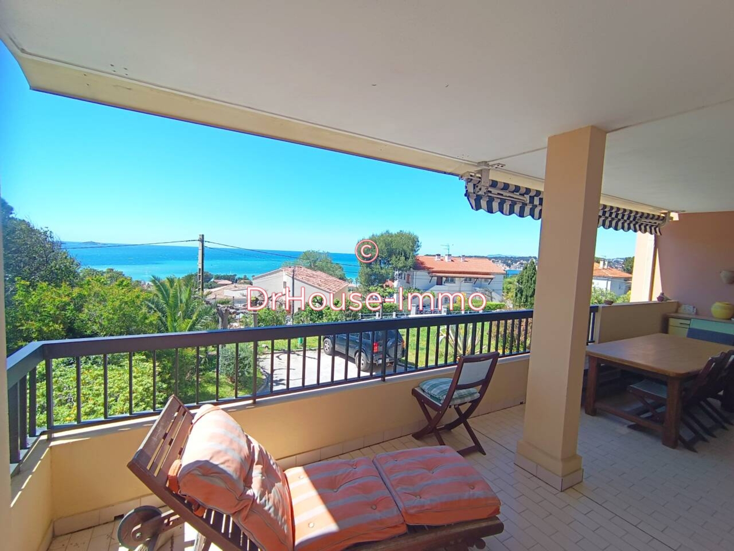 Appartement 3 pièces de 61 m² - Six-Fours-les-Plages (83140)