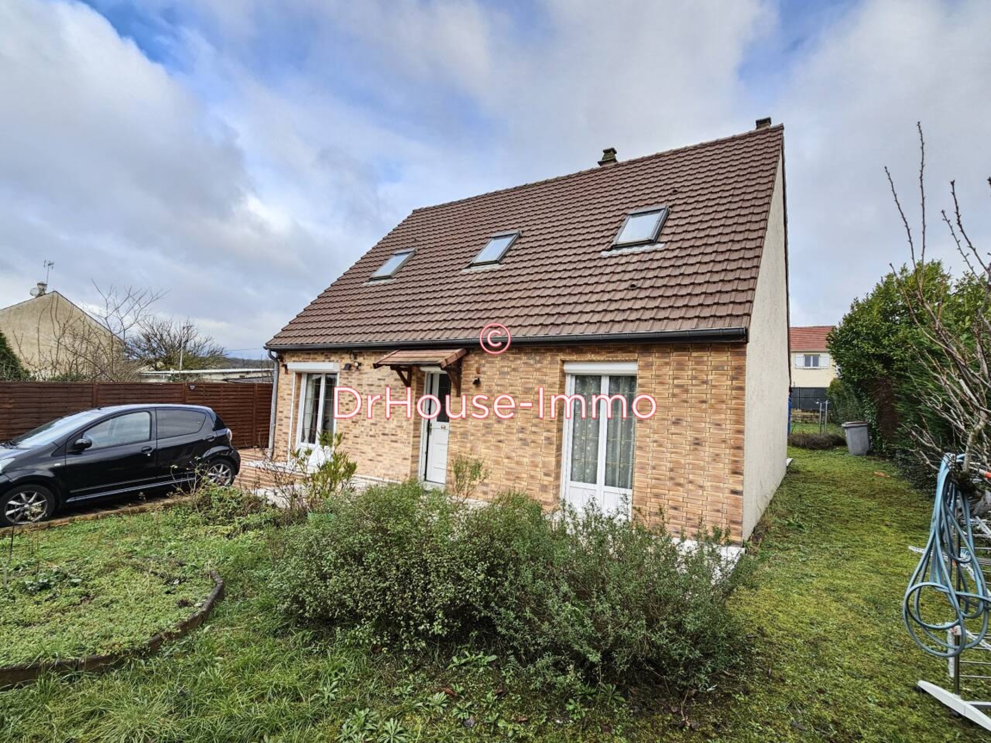 Maison 6 pièces de 99 m² - Limay (78520)