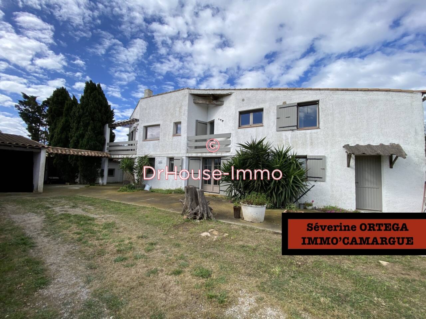 Maison 15 pièces de 308 m² - Saintes-Maries-de-la-Mer (13460)