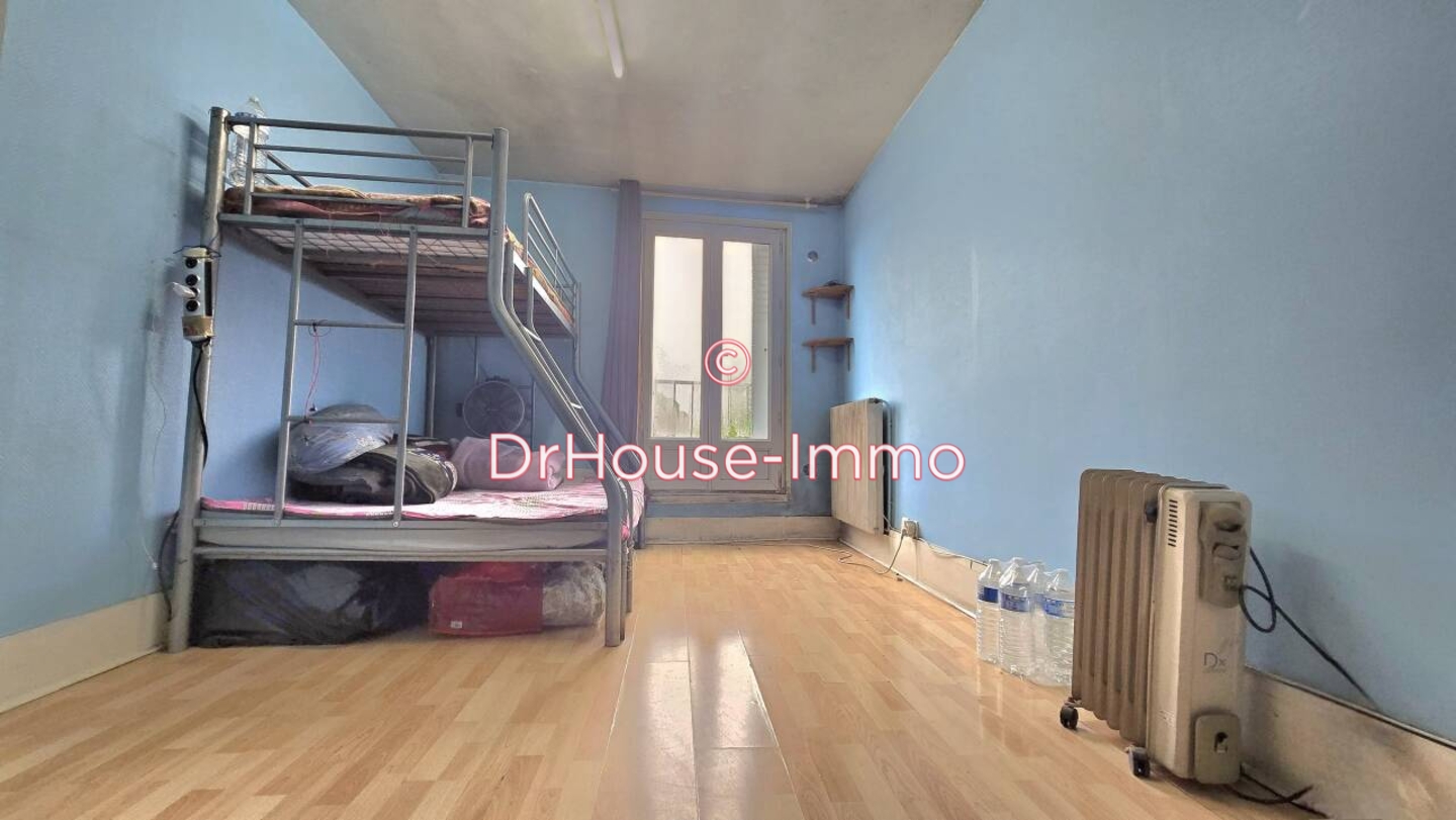 Appartement 2 pièces de 43 m² - Aubervilliers (93300)