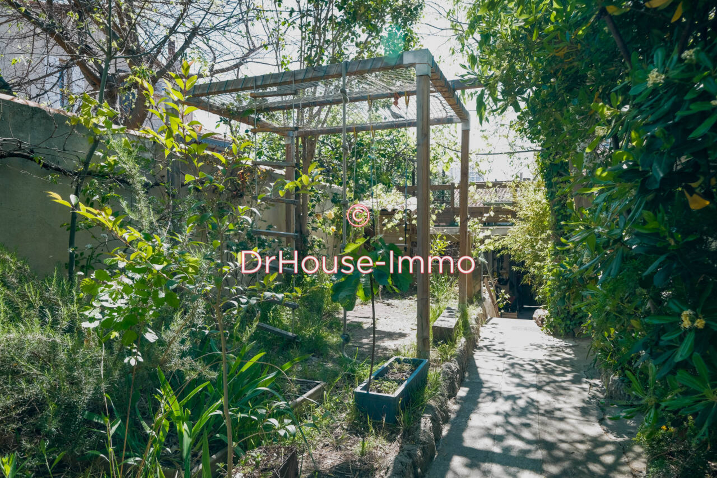 Maison 5 pièces de 95 m² - Marseille (13013)