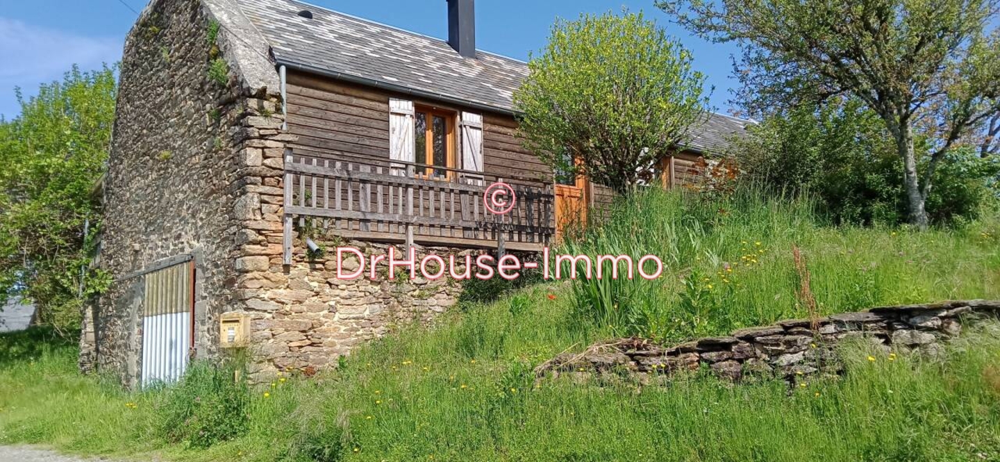 Maison 4 pièces de 79 m² - Reygade (19430)