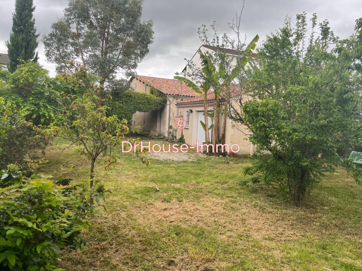 Maison 6 pièces de 151 m² - Bergerac (24100)