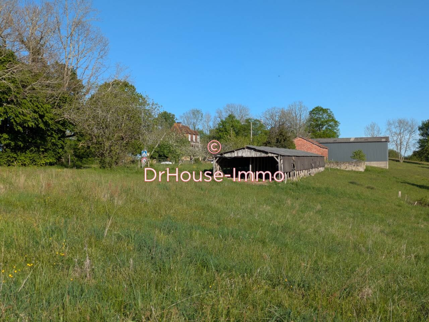 Maison 5 pièces de 124 m² - Loubejac (24550)