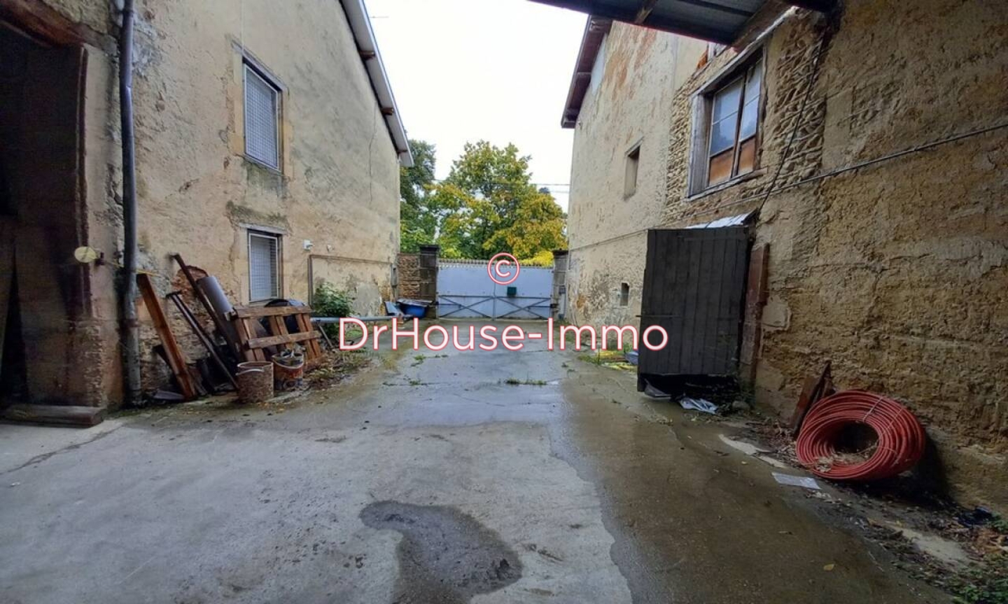 Maison 5 pièces de 186 m² - La Côte-Saint-André (38260)