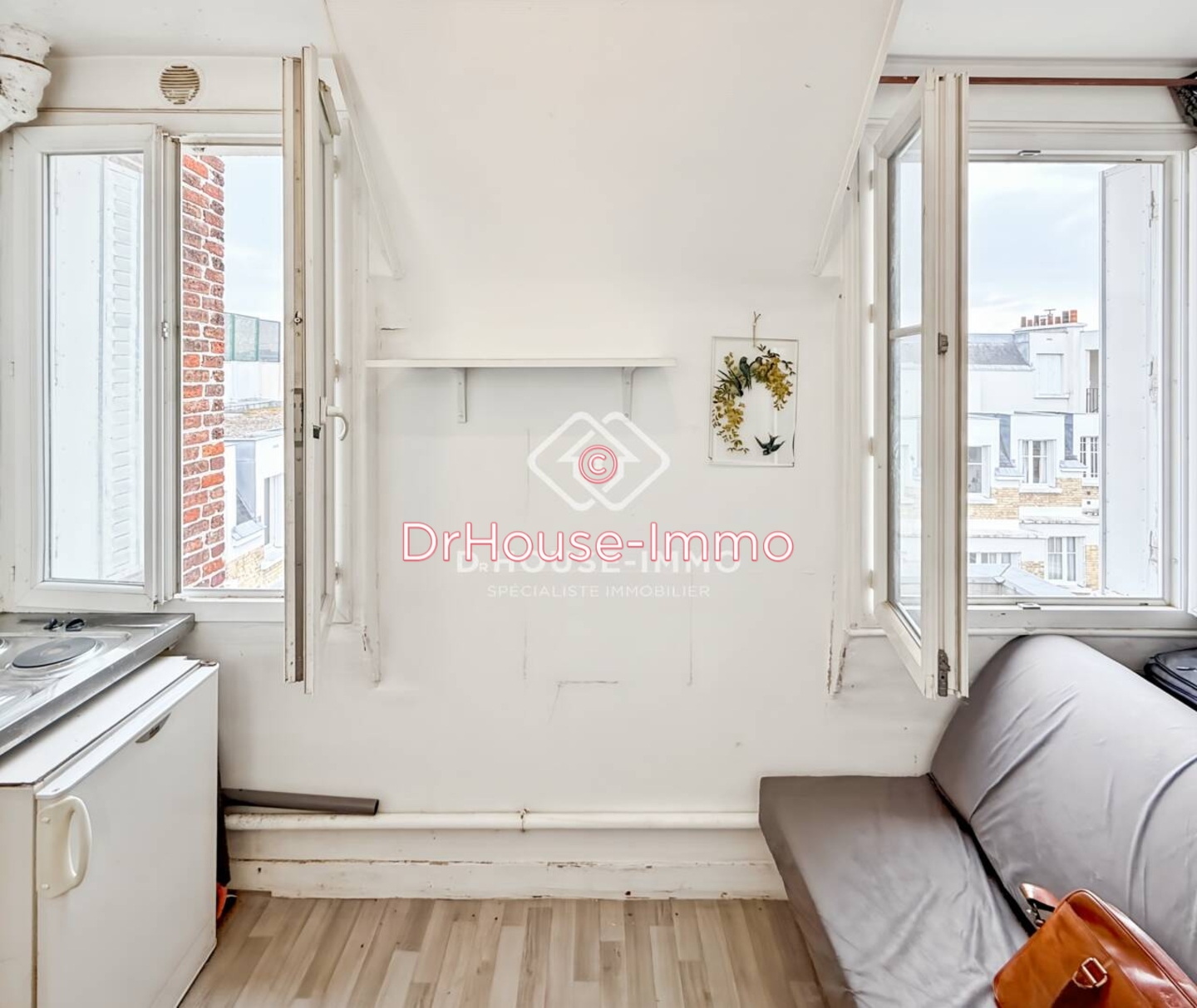 Appartement 1 pièce de 9 m² - Paris (75016)