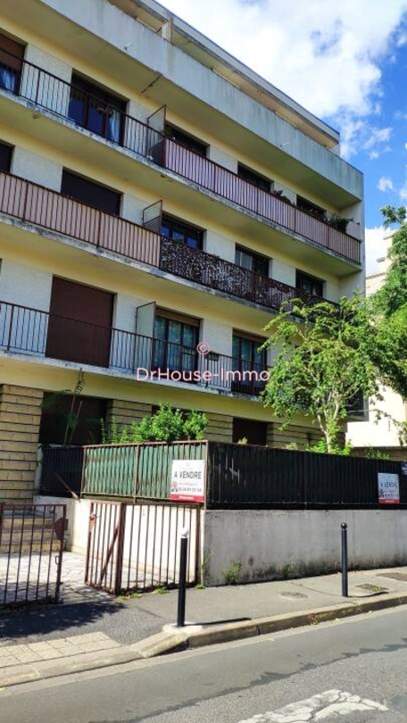 Appartement 2 pièces de 46 m² - Saint-Maur-des-Fossés (94100)