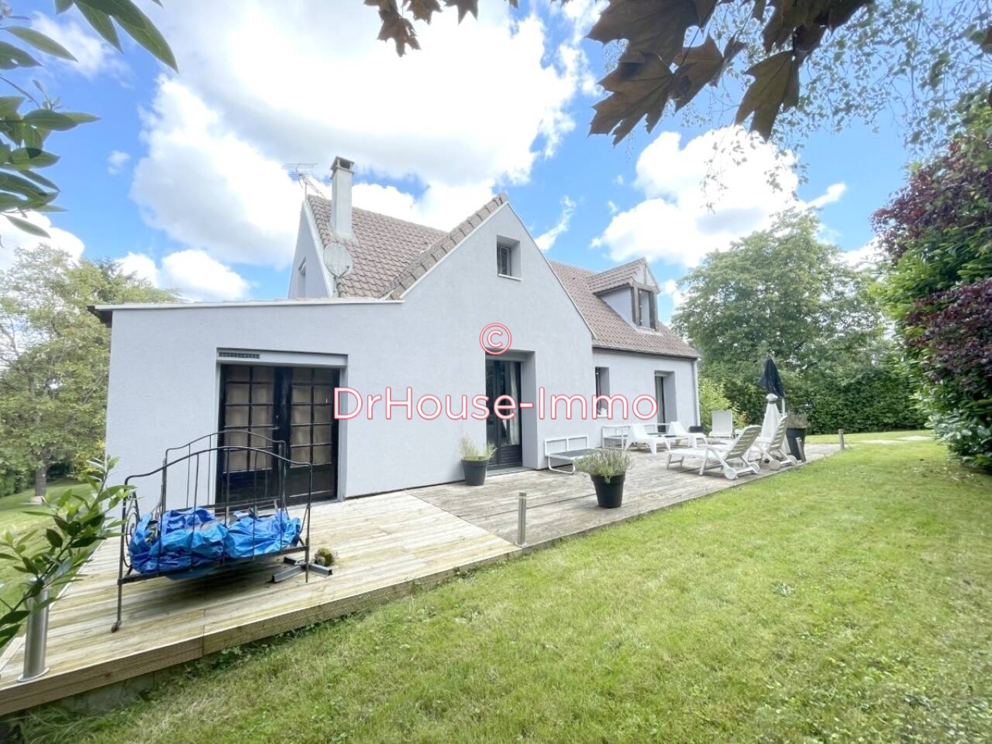 Maison 5 pièces de 130 m² - Savigny-sur-Clairis (89150)