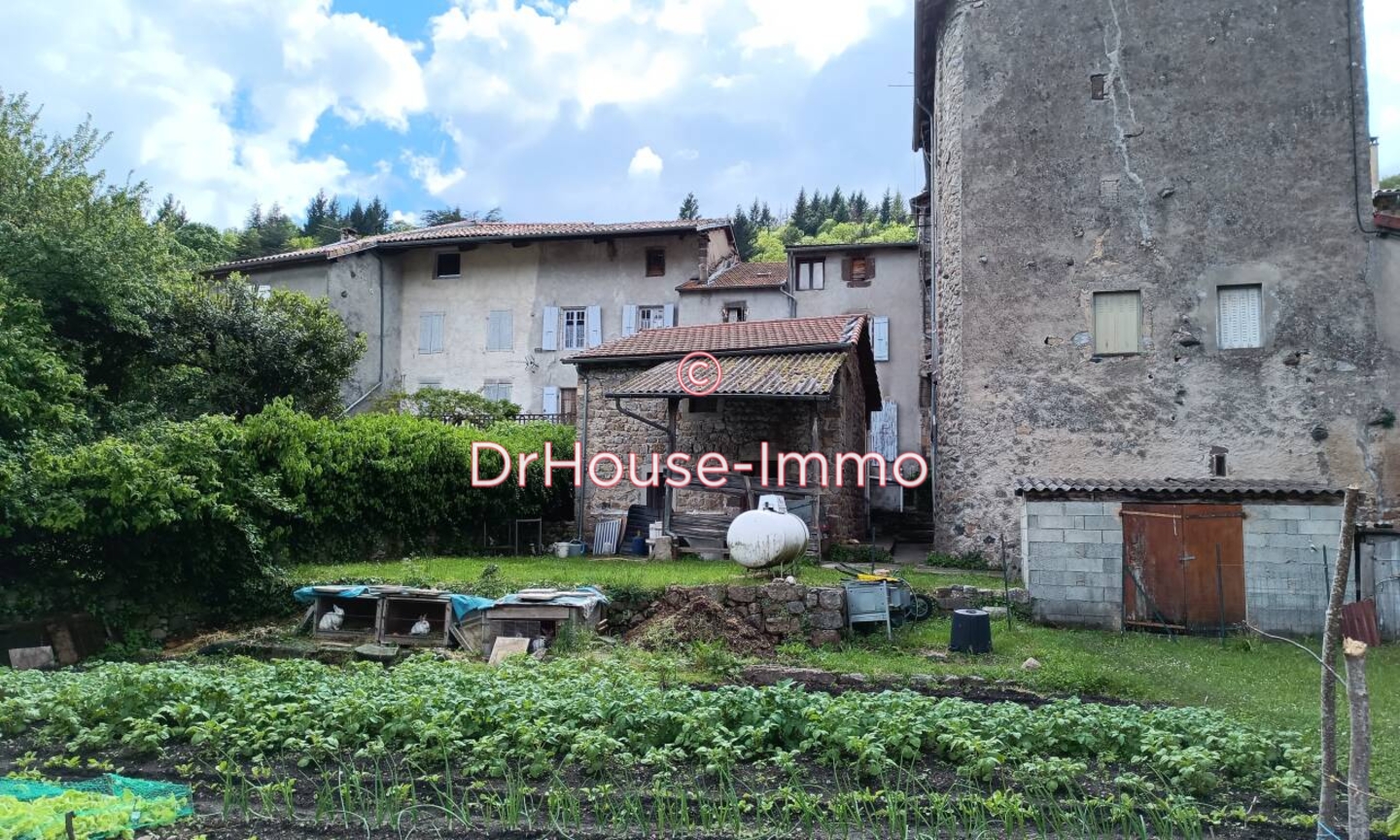 Maison 7 pièces de 168 m² - Montpezat-sous-Bauzon (07560)