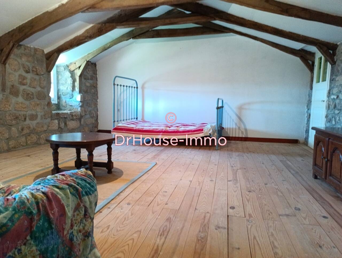 Maison 6 pièces de 144 m² - Montpezat-sous-Bauzon (07560)