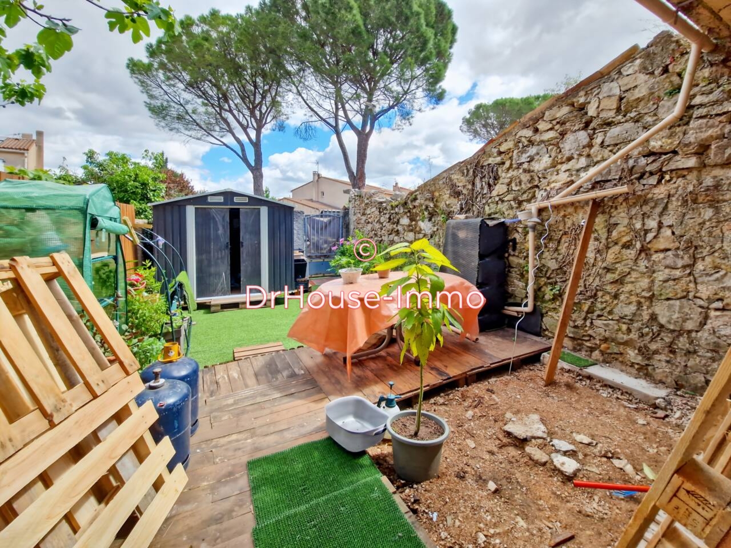 Maison 7 pièces de 160 m² - Garéoult (83136)