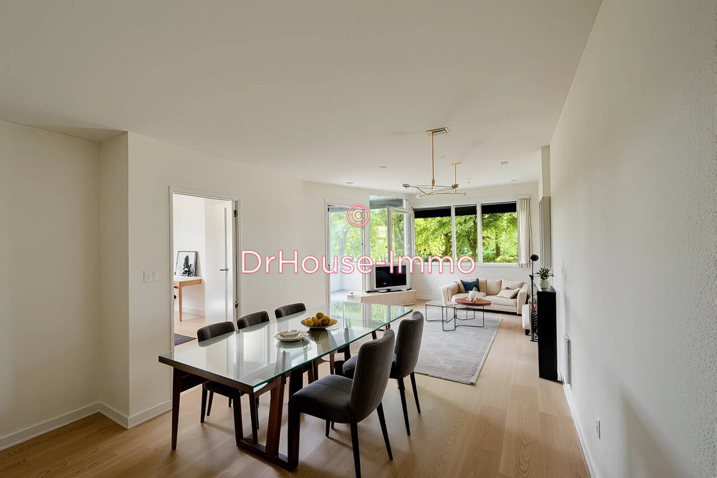 Appartement 4 pièces de 86 m² - Champs-sur-Marne (77420)